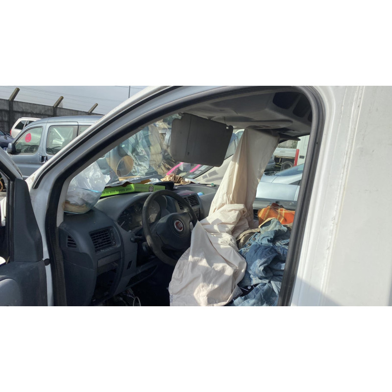 Moteur essuie glace avant FIAT SCUDO 2 Photo n°20