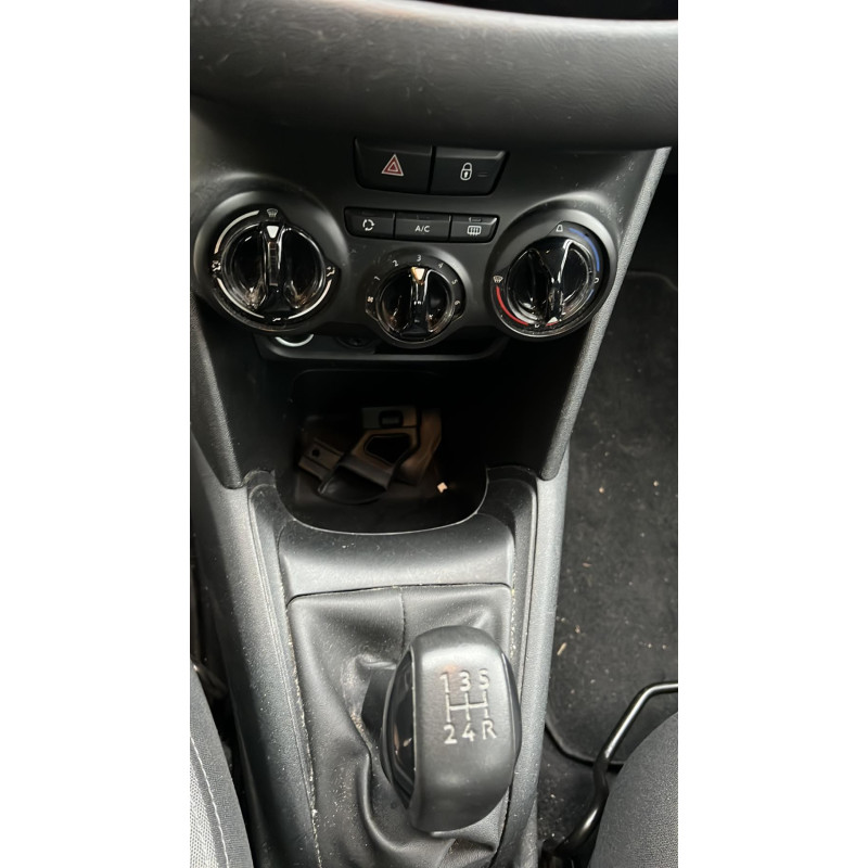 Cremaillere assistee PEUGEOT 208 1 Photo n°18