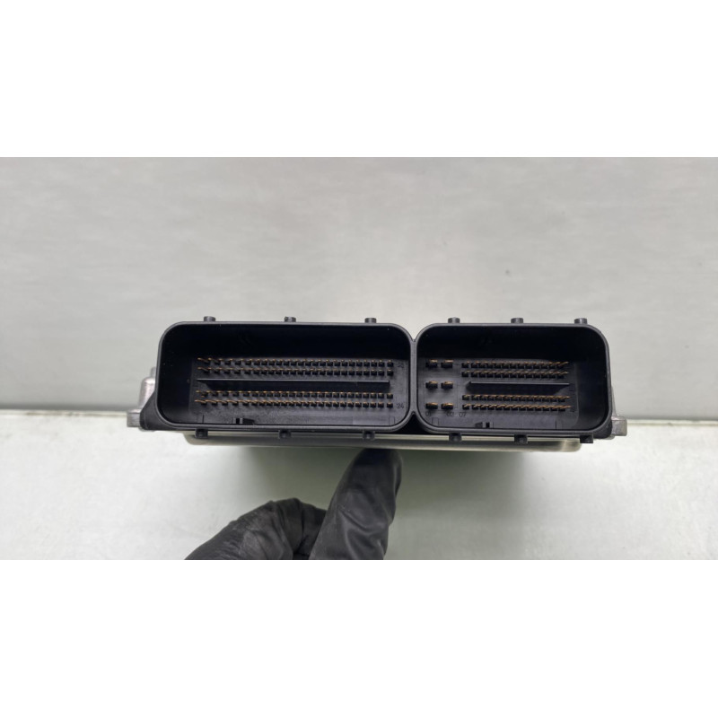 Calculateur moteur BMW SERIE 3 E91 Photo n°3