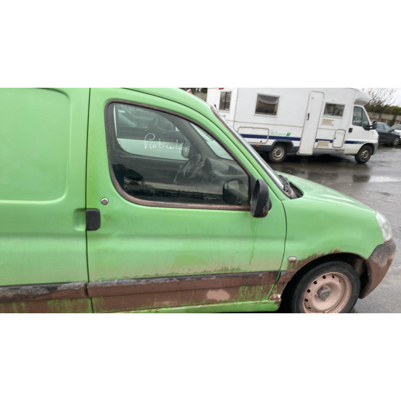 Calandre PEUGEOT PARTNER 1 Photo n°10