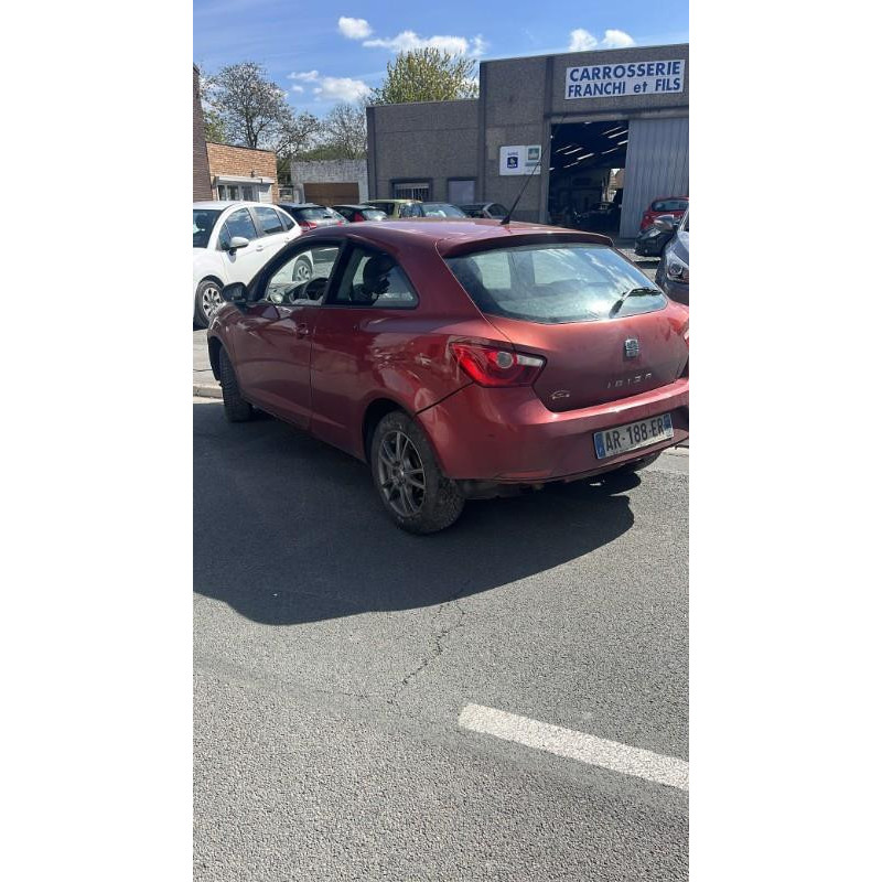 Poignee porte avant gauche SEAT IBIZA 4 Photo n°5