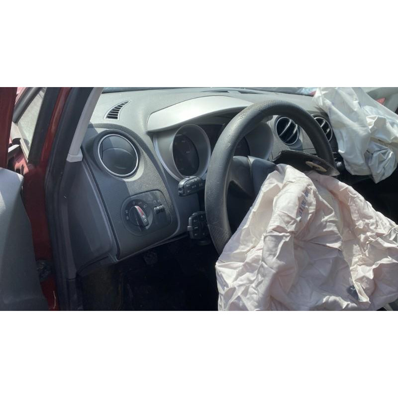 Poignee porte avant gauche SEAT IBIZA 4 Photo n°12