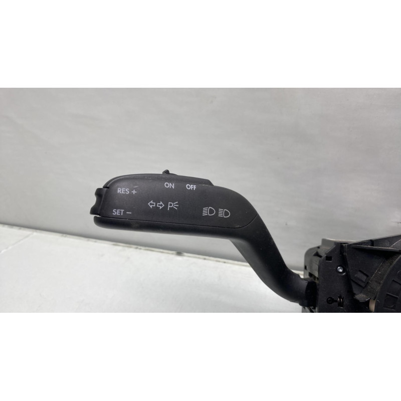 Com (Bloc Contacteur Tournant+Commodo Essuie Glace+Commodo Phare) SEAT IBIZA 4 Photo n°1