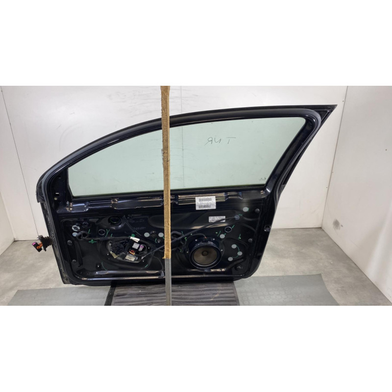 Porte avant droit VOLKSWAGEN GOLF 5 Photo n°1