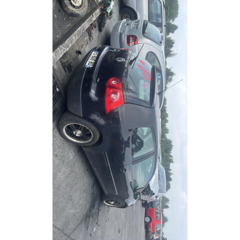 Porte avant droit VOLKSWAGEN GOLF 5 Photo n°18