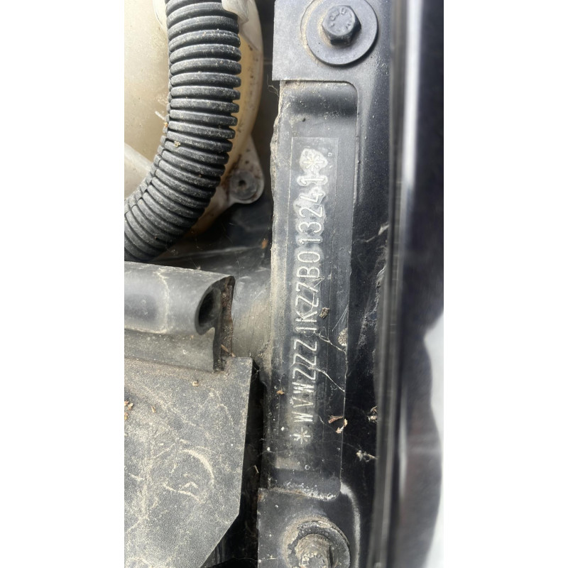 Porte avant droit VOLKSWAGEN GOLF 5 Photo n°20