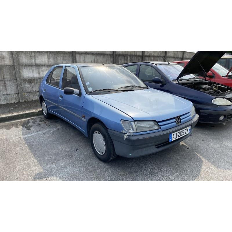 Aile avant gauche PEUGEOT 306 Photo n°7