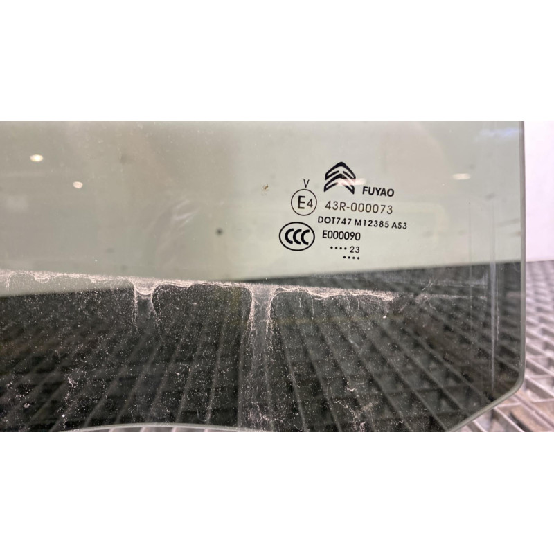 Vitre arriere droit CITROEN C5 AIRCROSS Photo n°6