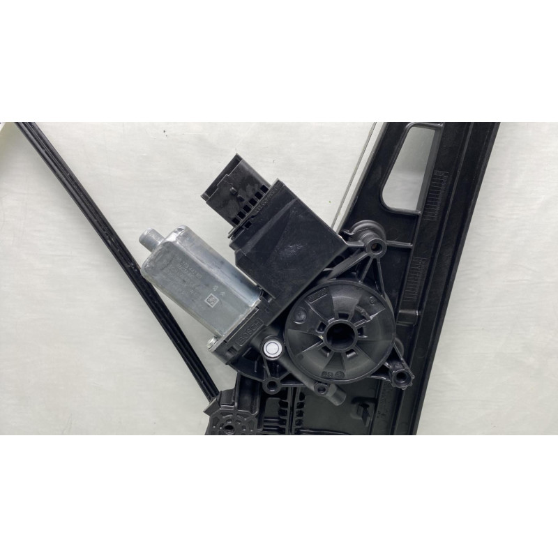 Leve vitre electrique avant droit CITROEN C5 AIRCROSS Photo n°3