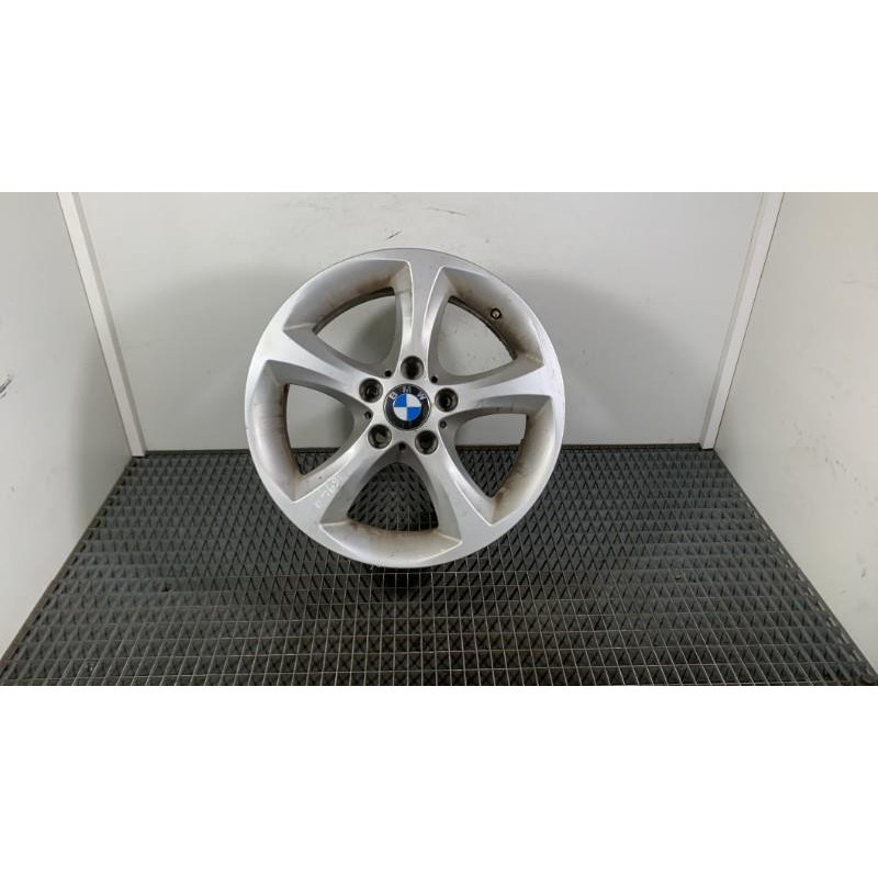 Jante BMW SERIE 1 E81 Photo n°3