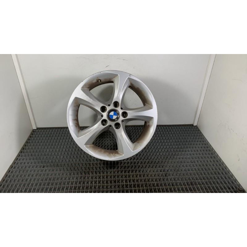 Jante BMW SERIE 1 E81 Photo n°2