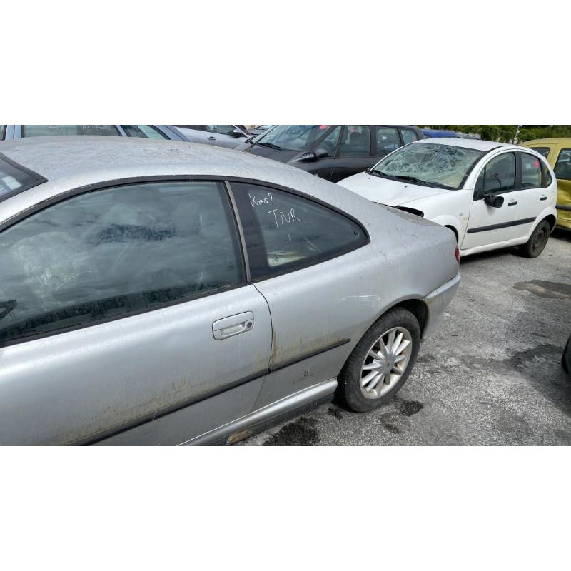Air bag conducteur PEUGEOT 406 Photo n°6