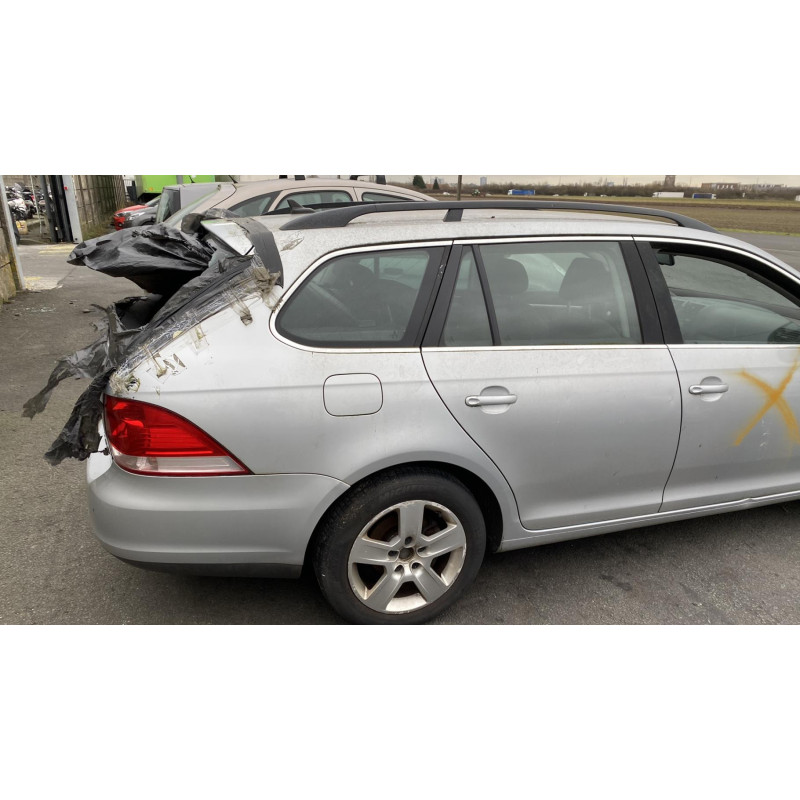 Plage arriere VOLKSWAGEN GOLF 5 Photo n°9