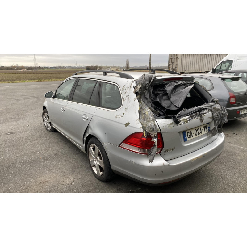 Plage arriere VOLKSWAGEN GOLF 5 Photo n°18