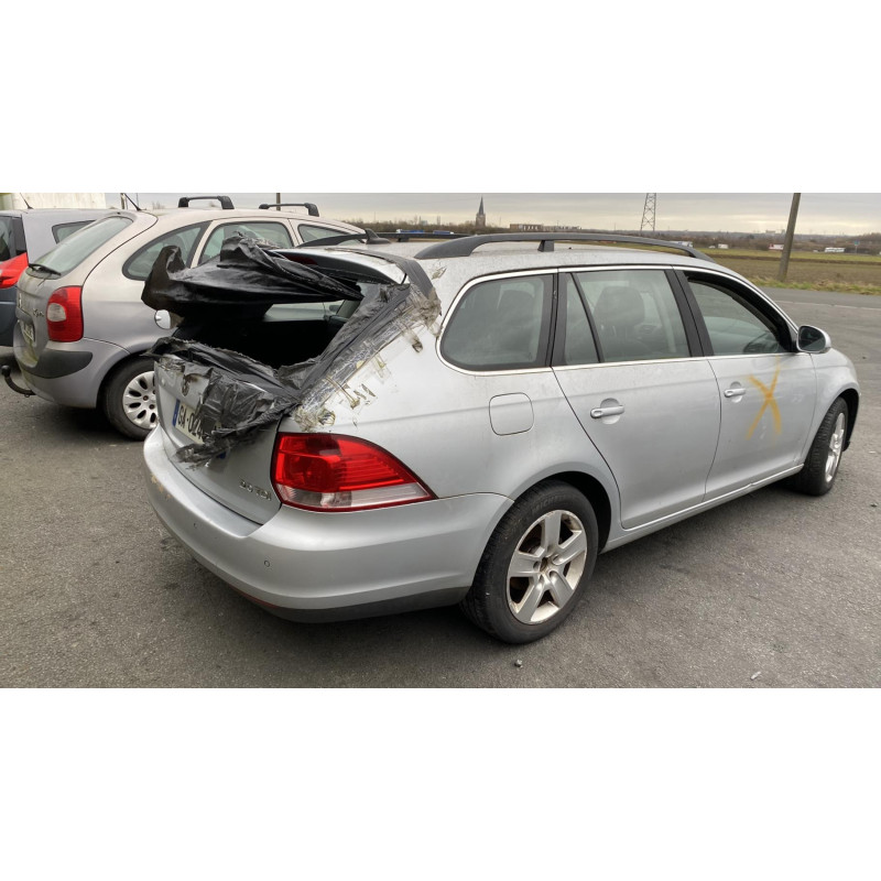 Plage arriere VOLKSWAGEN GOLF 5 Photo n°20