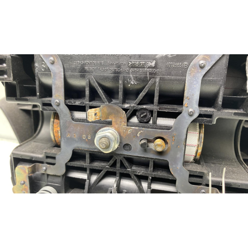 Air bag conducteur PEUGEOT 607 Photo n°1