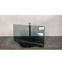 Vitre arriere droit PEUGEOT 2008 2