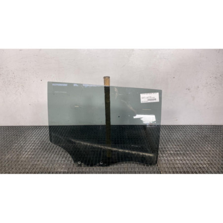 Vitre arriere droit PEUGEOT 2008 2