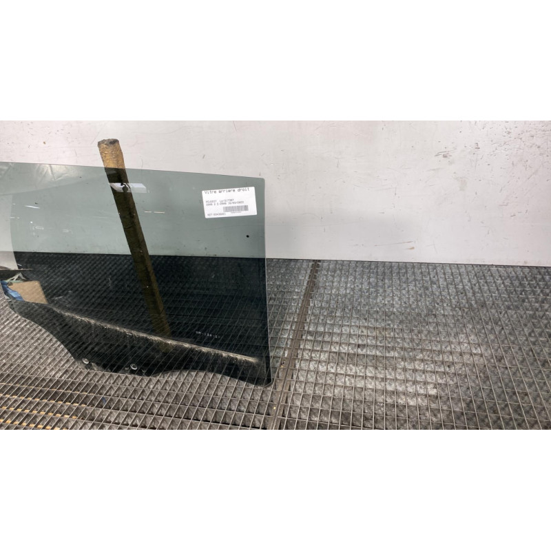 Vitre arriere droit PEUGEOT 2008 2 Photo n°5