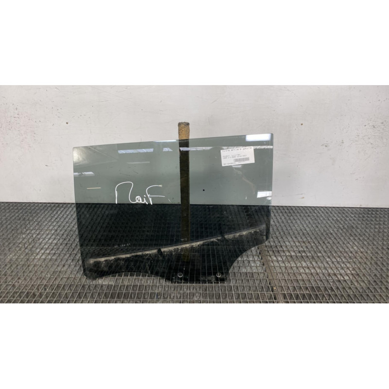 Vitre arriere gauche PEUGEOT 2008 2 Photo n°5