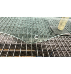 Vitre avant droit PEUGEOT 2008 2