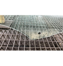 Vitre avant droit PEUGEOT 2008 2