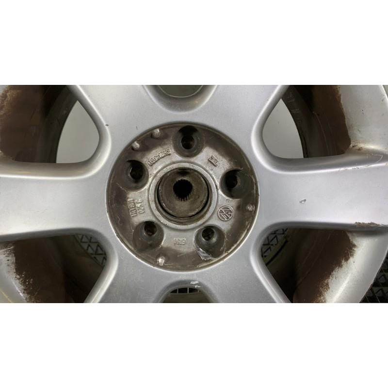 Jante VOLKSWAGEN GOLF 5 Photo n°3
