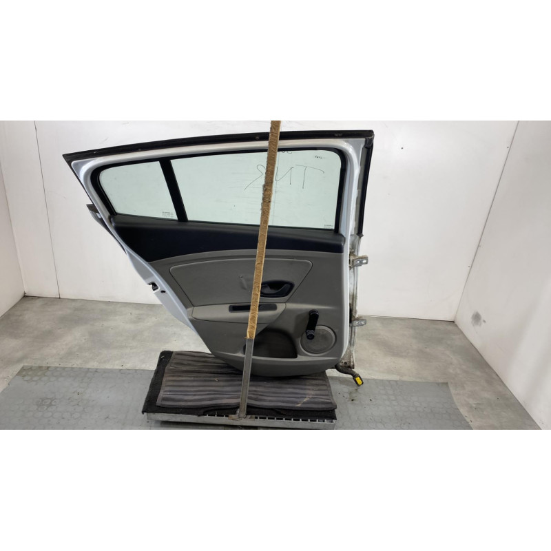 Porte arriere gauche RENAULT MEGANE 3 Photo n°8
