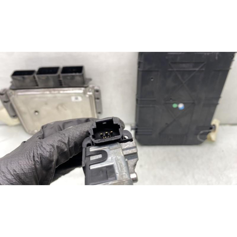 Kit de demarrage PEUGEOT 208 1 Photo n°8