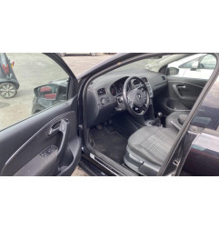 Poignee porte avant gauche VOLKSWAGEN POLO 5
