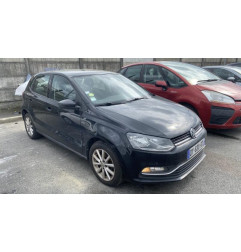 Poignee porte avant gauche VOLKSWAGEN POLO 5