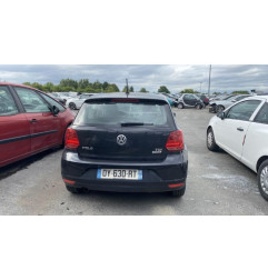 Poignee porte avant gauche VOLKSWAGEN POLO 5
