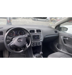 Poignee porte avant gauche VOLKSWAGEN POLO 5