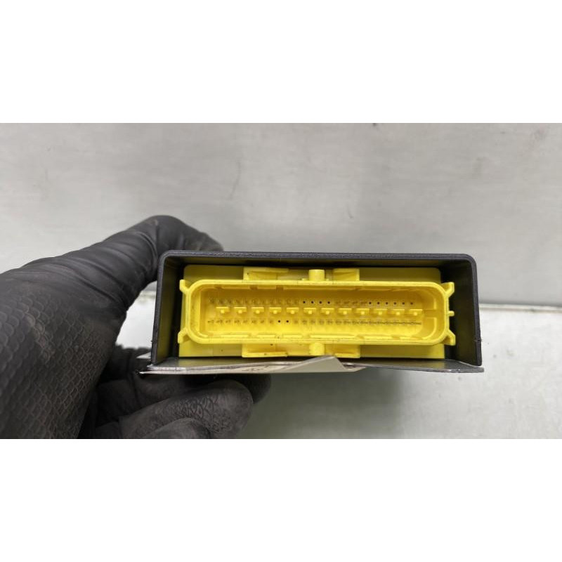 Boitier air bag VOLKSWAGEN POLO 5 Photo n°2