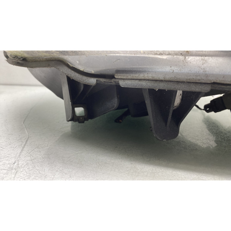 Optique avant principal droit (feux)(phare) RENAULT TRAFIC 2 Photo n°3