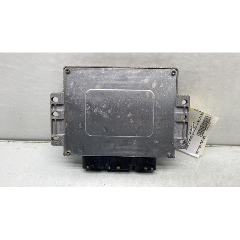 Calculateur moteur PEUGEOT 206 Photo n°4