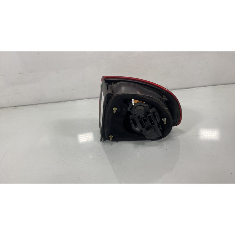 Feu arriere principal gauche (feux) SEAT TOLEDO 2 Photo n°2