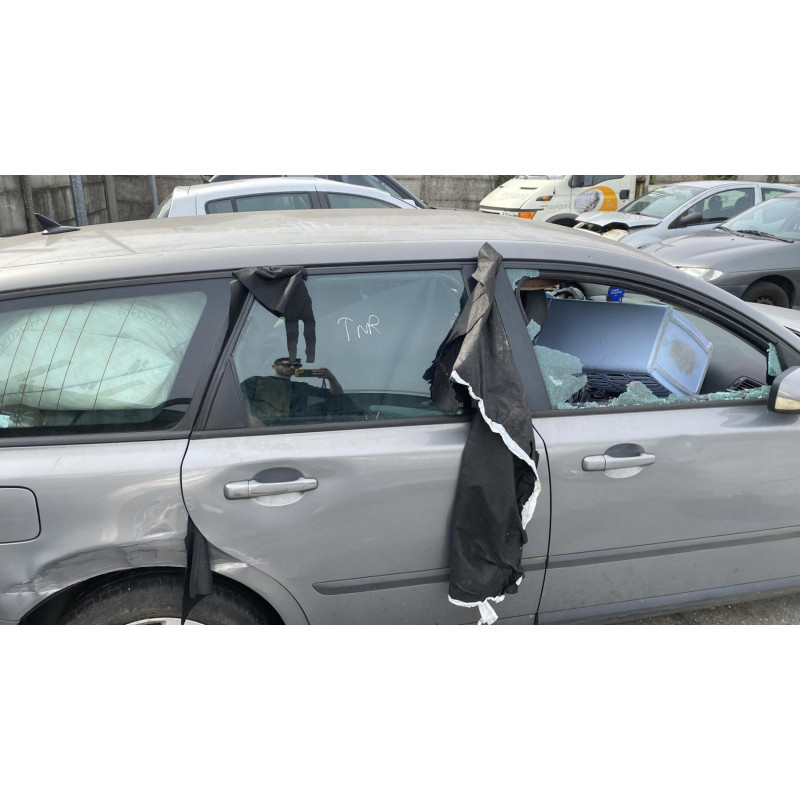 Capot VOLVO V 50 Photo n°13