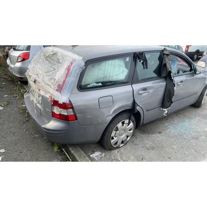 Capot VOLVO V 50 Photo n°17