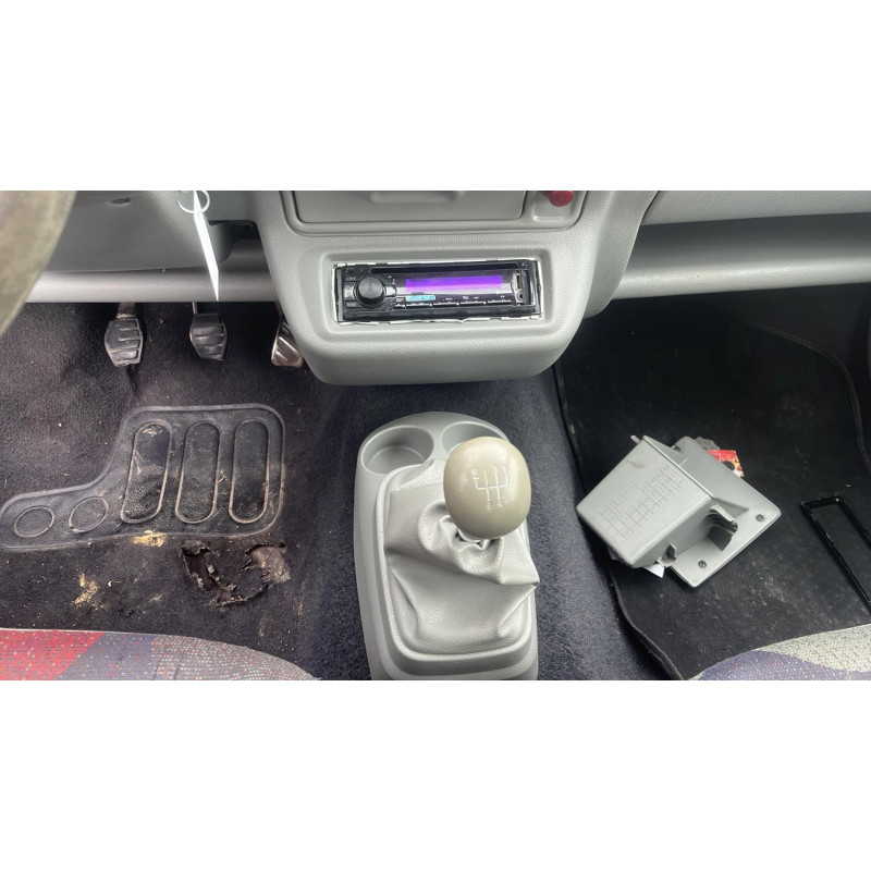 Calculateur moteur RENAULT TWINGO 1 Photo n°17