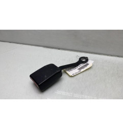 Attache ceinture avant droit DACIA DOKKER