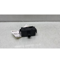 Bouton de warning DACIA DOKKER