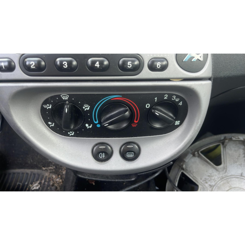 Porte avant droit FORD KA 1 Photo n°9