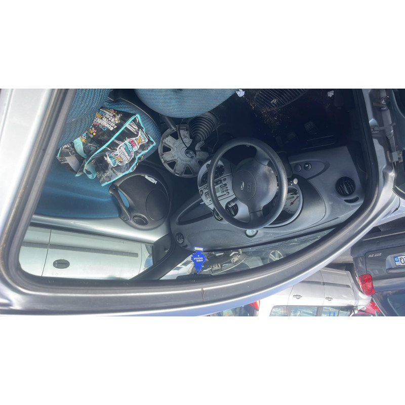Porte avant droit FORD KA 1 Photo n°14
