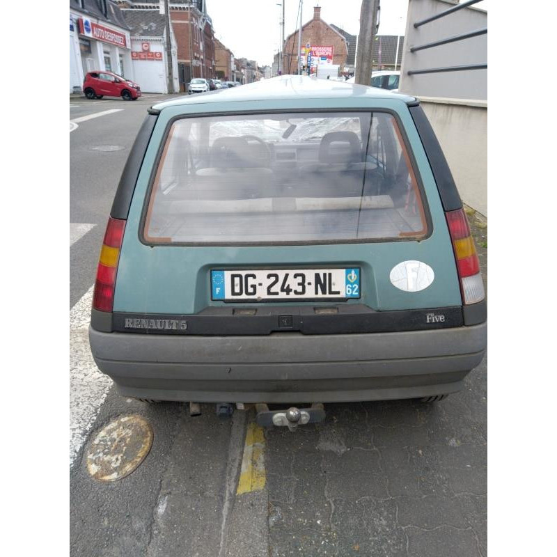 Attache ceinture arriere gauche RENAULT SUPER 5 Photo n°10