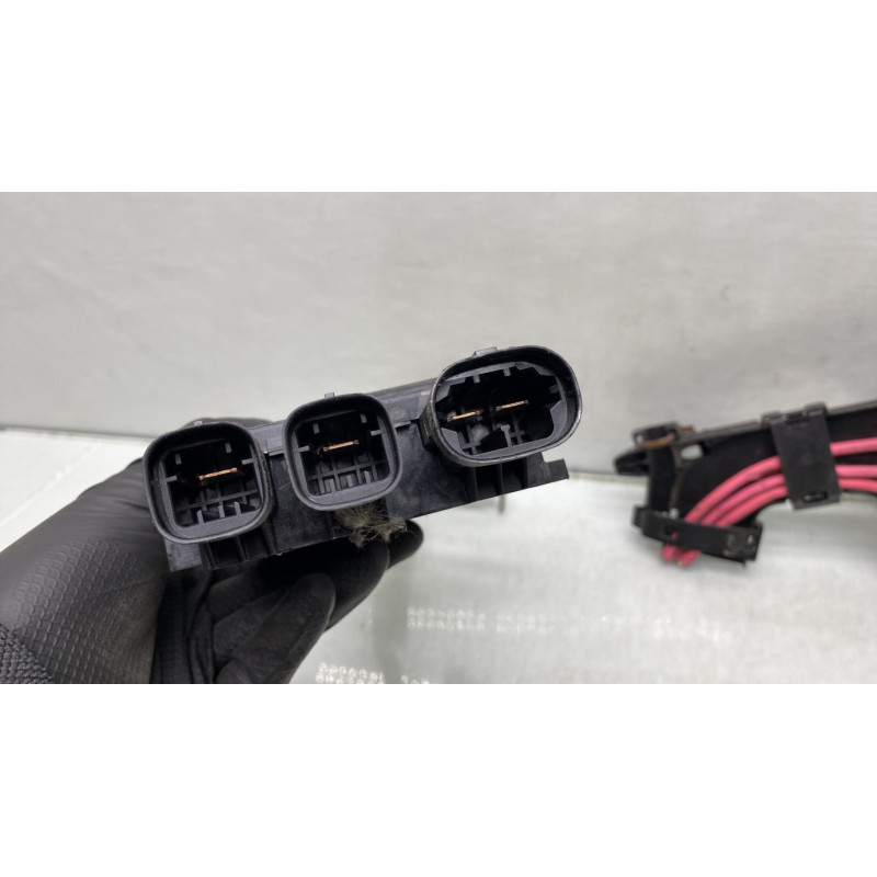 Porte fusible RENAULT MEGANE 3 Photo n°5