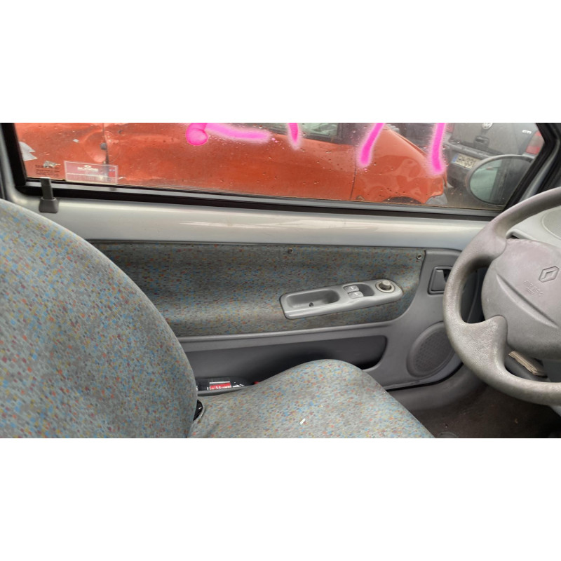 Optique avant principal gauche (feux)(phare) RENAULT TWINGO 1 Photo n°14