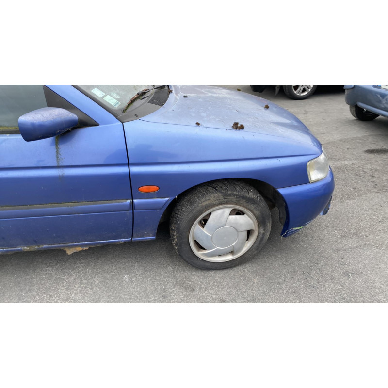 Feu arriere principal gauche (feux) FORD ESCORT 6 Photo n°9