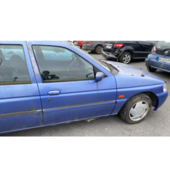 Optique avant principal gauche (feux)(phare) FORD ESCORT 6
