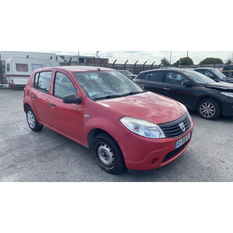 Calandre DACIA SANDERO 1 Photo n°12